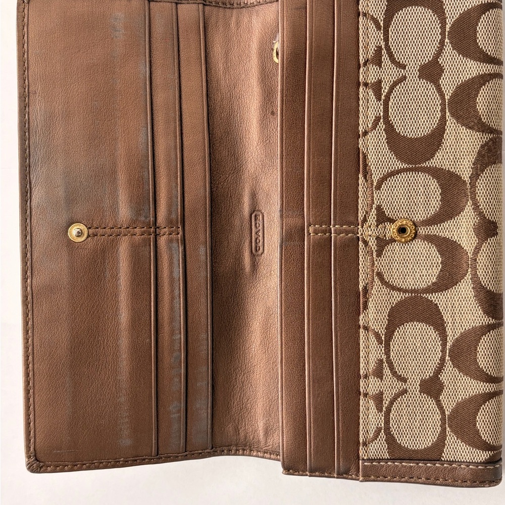 Coach Brown Signature Wallet - Picture 8 of 9